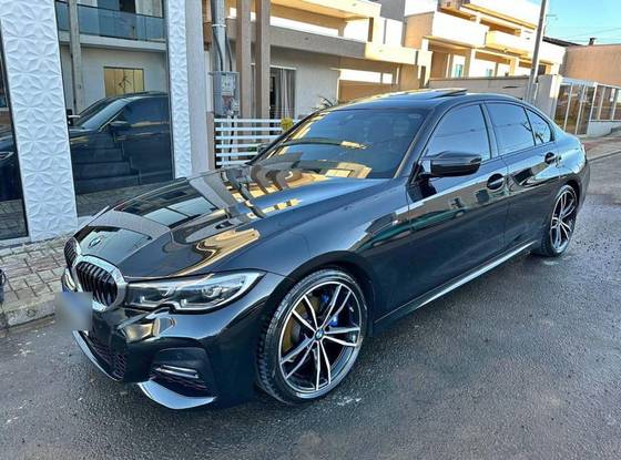 BMW 320i 2.0 16V TURBO GASOLINA M SPORT AUTOMÁTICO